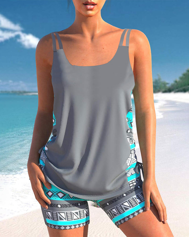 Tankinis avec motif géométrique et décolleté en V