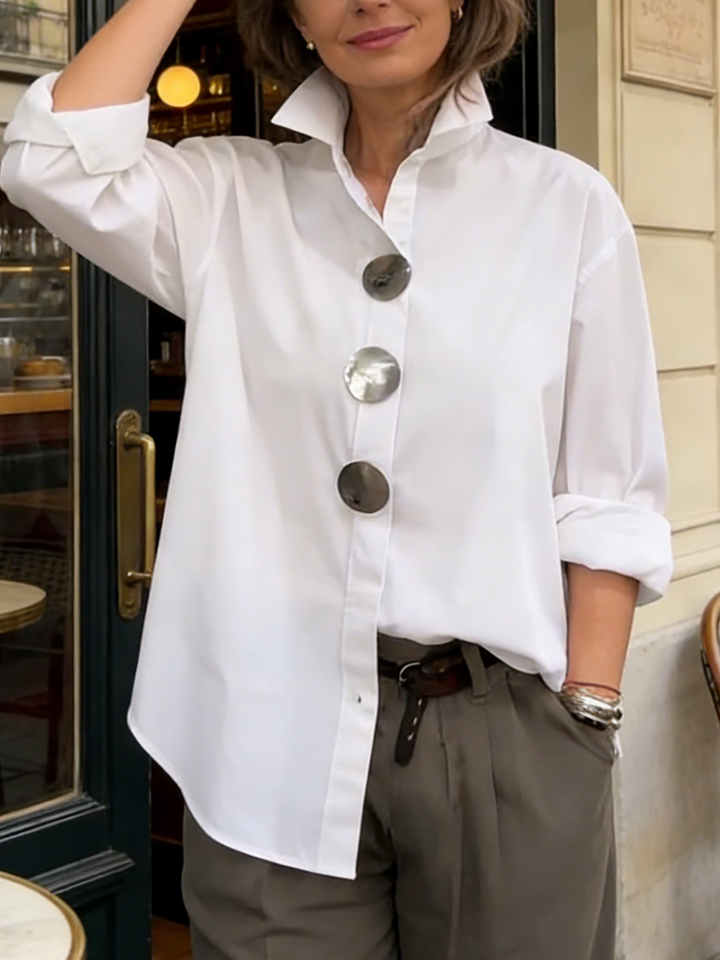 Rosaline | Blouse à col montant avec boutons décoratifs