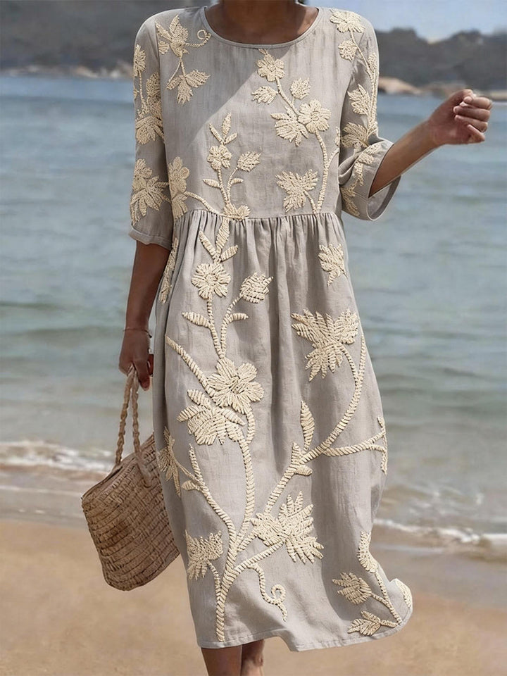 Raquel | Robe vintage avec imprimé brodé