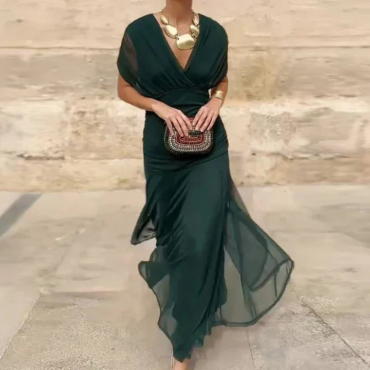 Evelyn – Robe Élégante Avec Décolleté en V