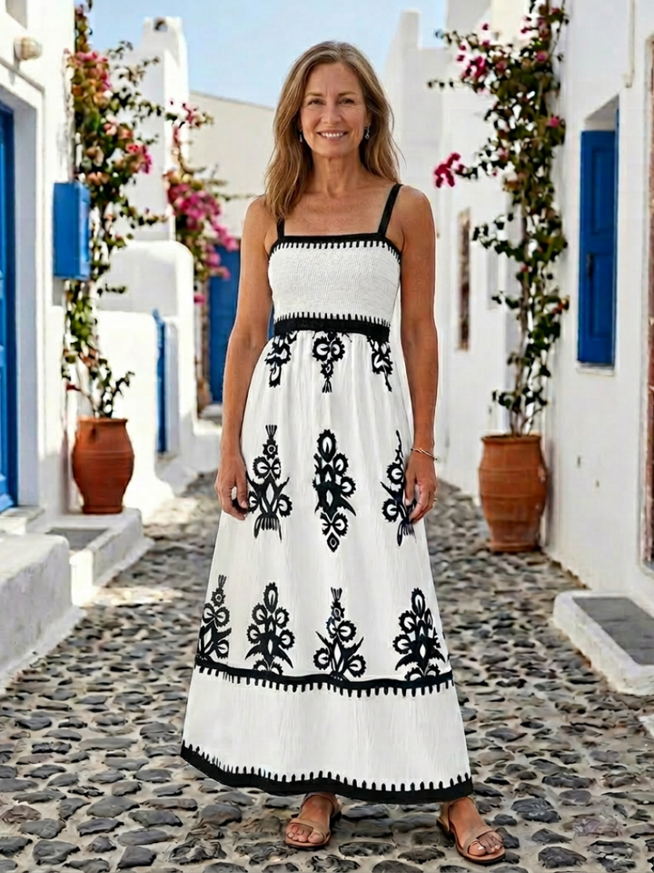 Odelina | Robe longue élégante et confortable à corsage smocké, sans manches